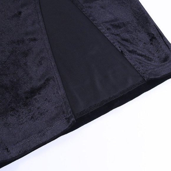 Velvet Vixen - Picture 8 of 8